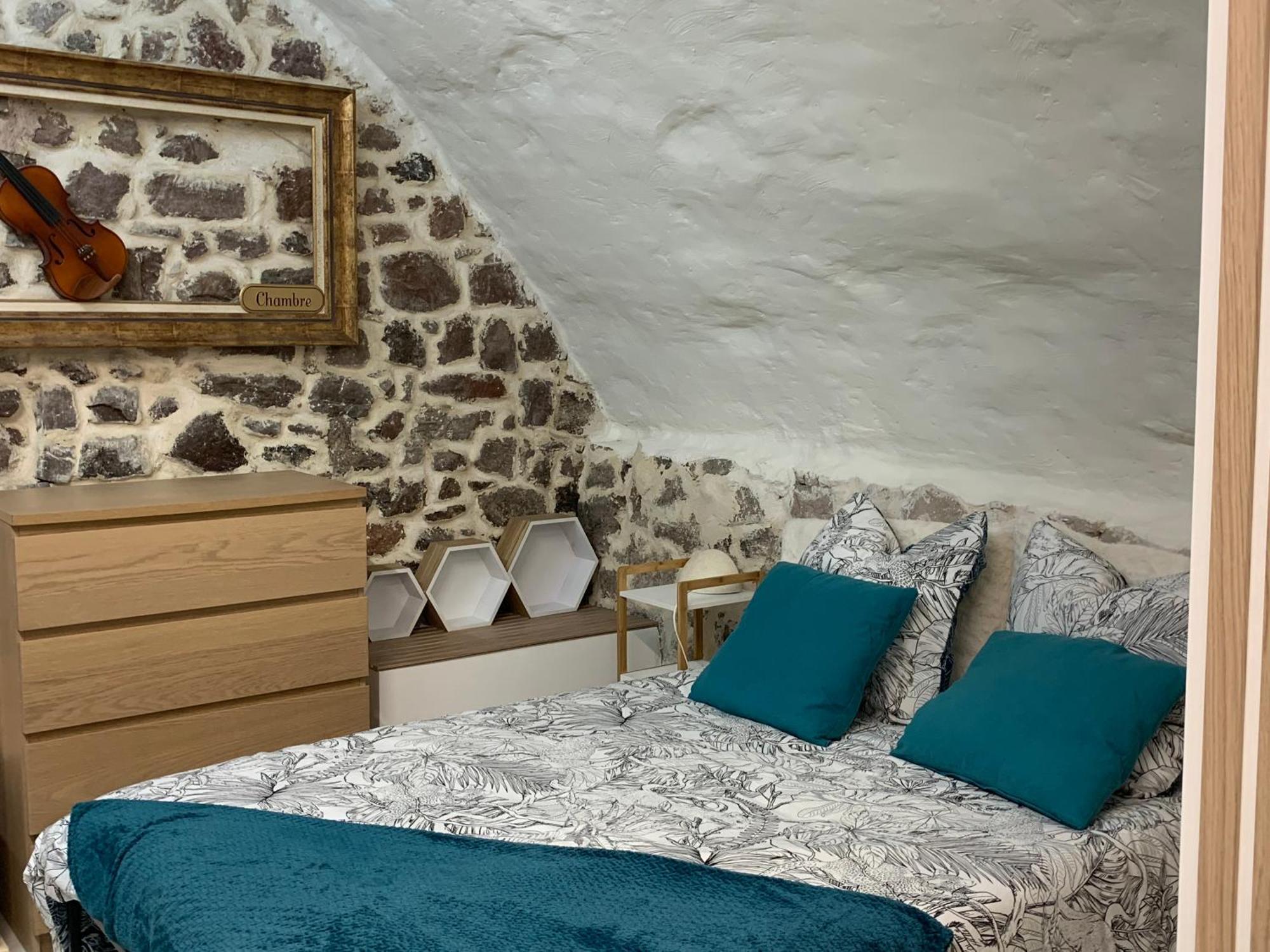 Dans Le Charme De La Pierre Apartman La Garde  Kültér fotó