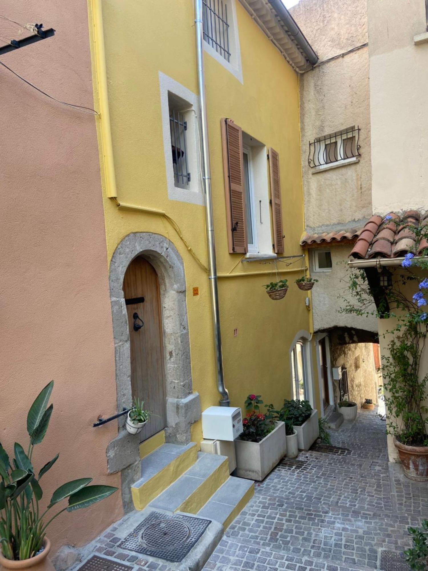 Dans Le Charme De La Pierre Apartman La Garde  Kültér fotó